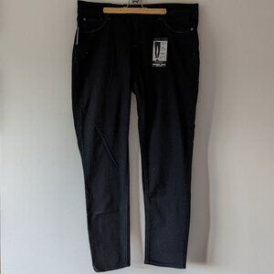 NWT | Jordache Black Skinny Jeans